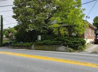 50 E Forrest Ave, Shrewsbury, PA 17361
