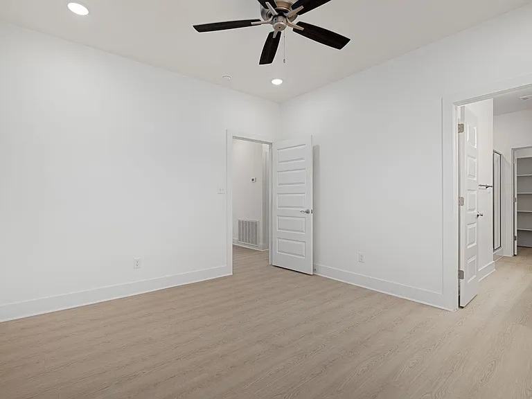 2713 SW Shackelton Ave #1 — Photo 67