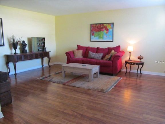 5th image of 302 Andover Pl #148
