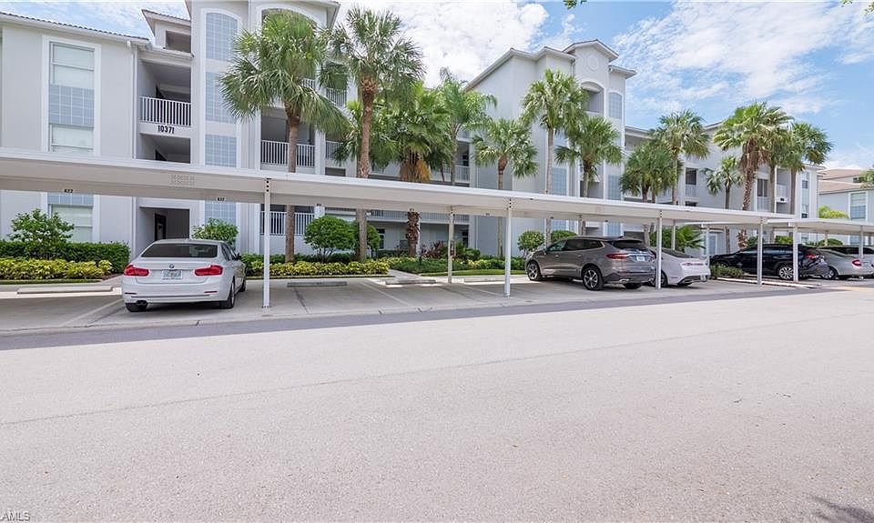 1st image of 10371 Butterfly Palm Dr APT 824