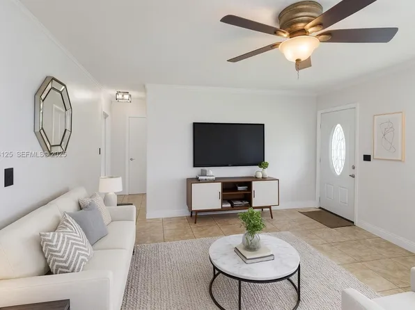 1611 NW 46th St, Tamarac, FL 33309