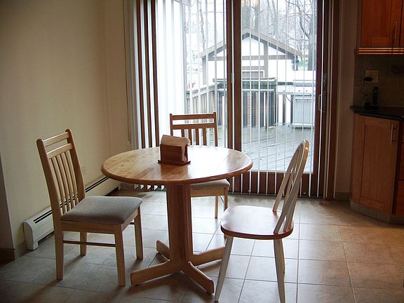 5th image of 115 Bellows Ln