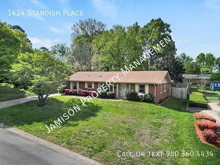 1424 Standish Pl — Photo 31