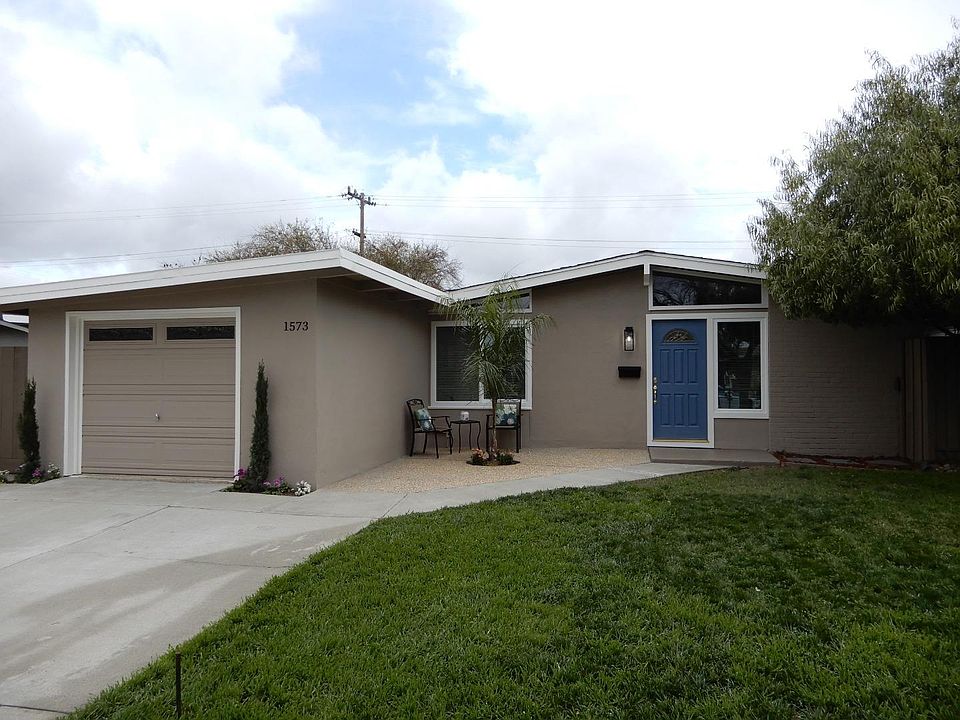 1st image of 1573 Havana Dr