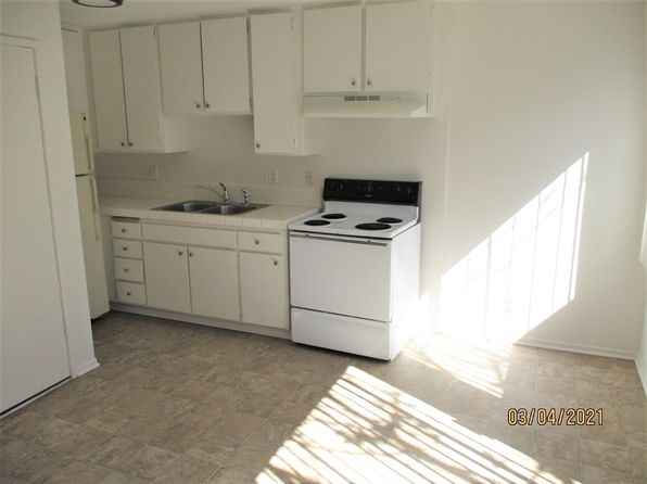 270 W Alamar Ave #11