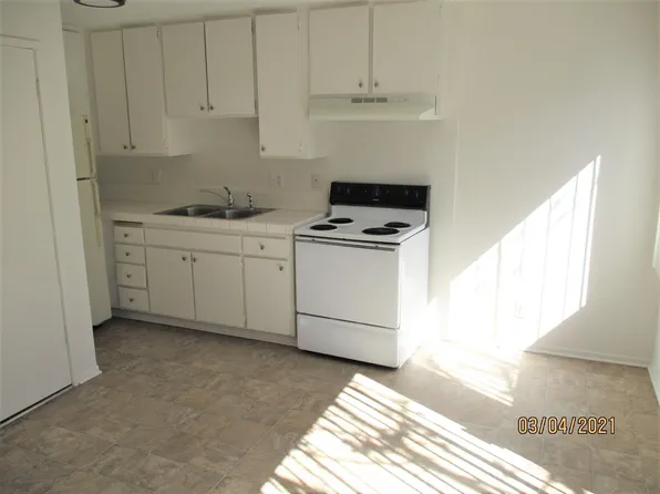 270 W Alamar Ave, Santa Barbara, CA