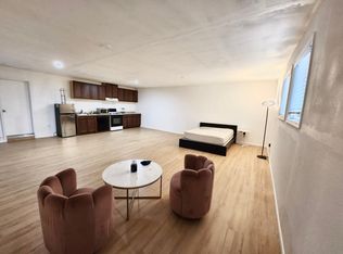 4201 Carney Ct, Riverside, CA 92507