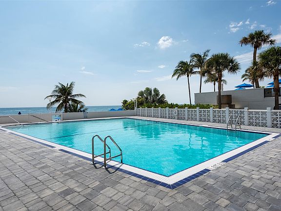 4th image of 4250 Galt Ocean Drive #2H