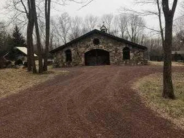 1765 Narrows Hill Rd, Upper Black Eddy, PA 18972