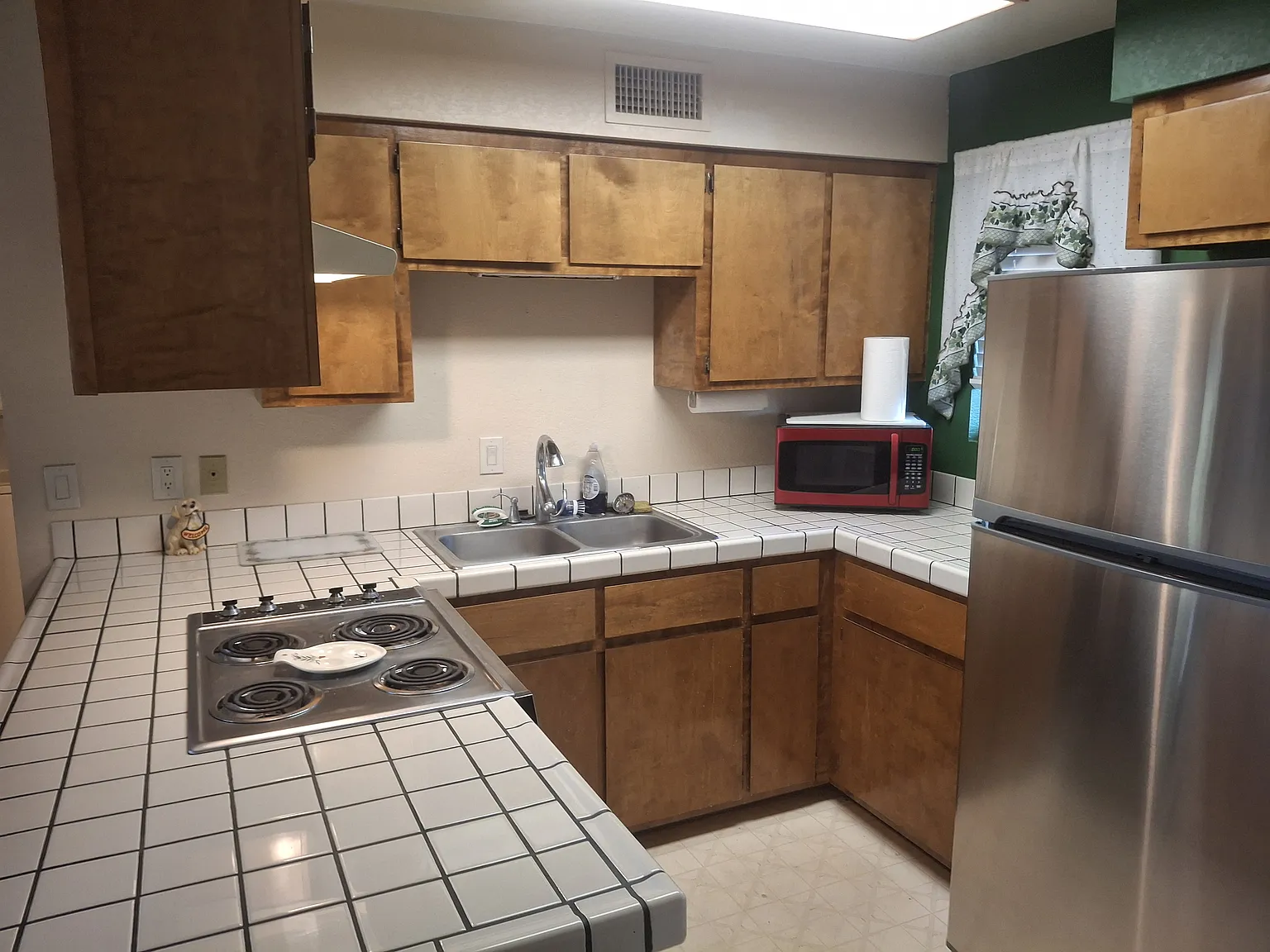 1 bed, 672 sqft, $1,100 — Photo 1
