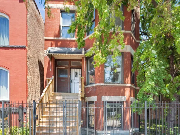 3322 W Congress Pkwy, Chicago, IL 60624