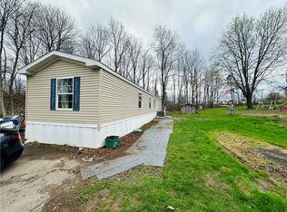 79 Lored Rd, Farmington, NY 14425