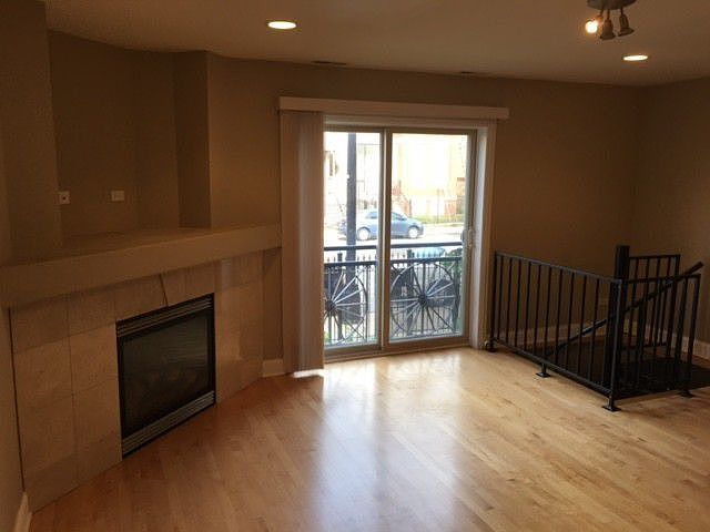 1st image of 2209 W Warren Blvd #1