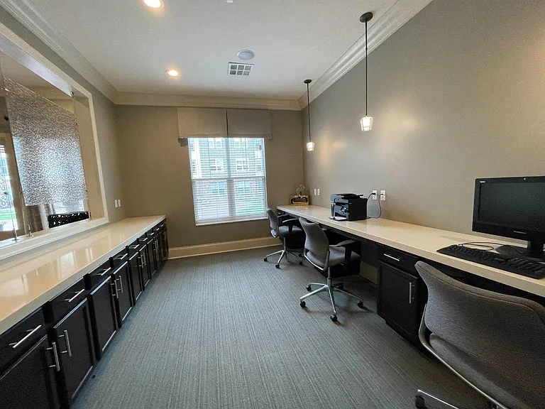 North Gate Apartments — Photo 16