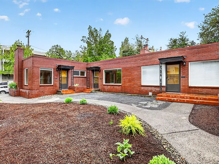2233 NW Flanders St, Portland, OR, 97210 — Photo 1