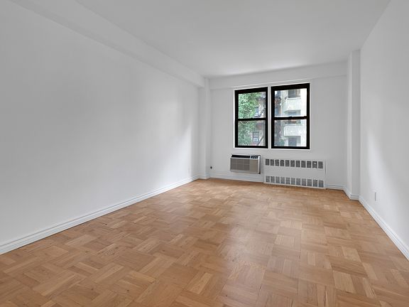5th image of 345 E 52nd St APT 3H