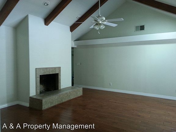 5th image of 274 E Everglade Ave