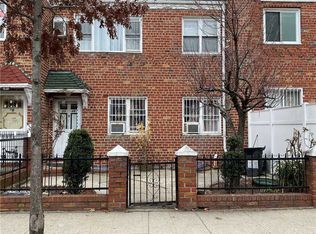 25-46 81st St, East Elmhurst, NY 11370