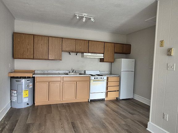 3rd image of 101 S Mill St #A