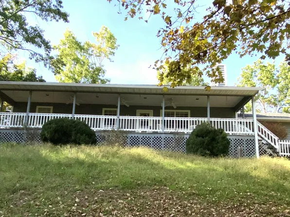 3130 Caywood Rd, Dandridge, TN 37725