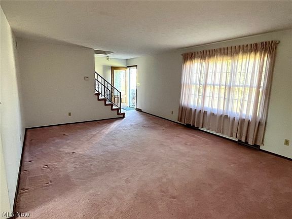 4th image of 108 Manchester Dr