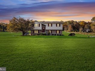 22 Mill Rd, Shermans Dale, PA 17090