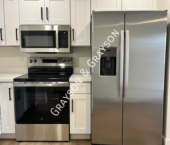 410 W Hadley St — Photo 7