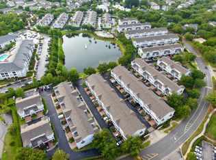 2334 Grand Central Pkwy APT 17, Orlando, FL 32839