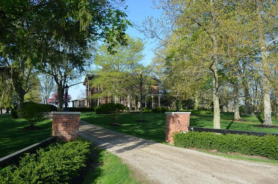 23855 State Route 161 photo 1