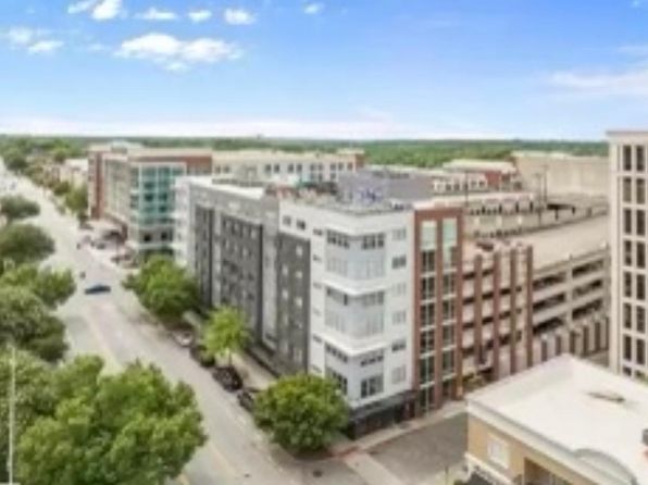 100 E Washington St APT 27