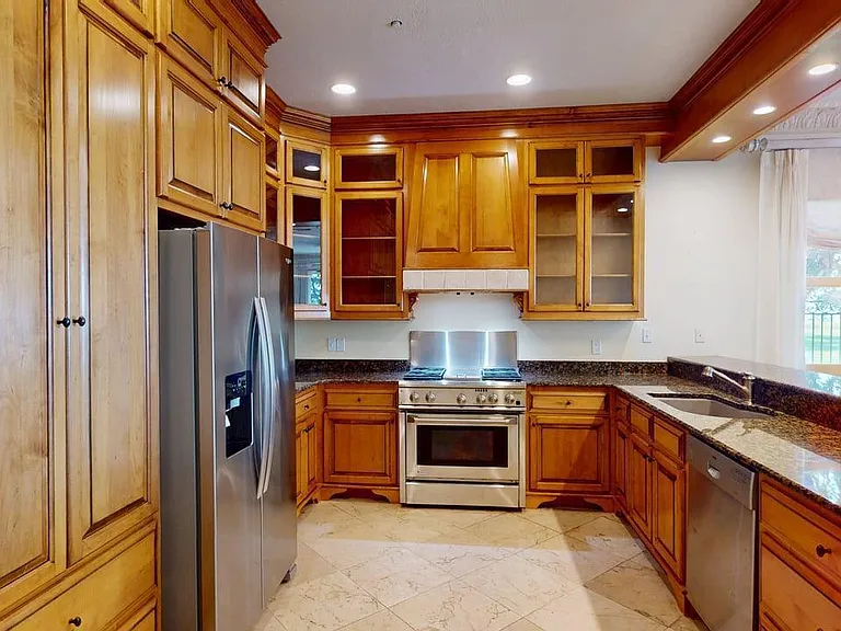 4640 W Beach Blvd #A1 — Photo 9