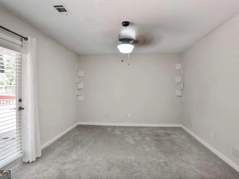 3756 Old Oak Ct — Photo 7