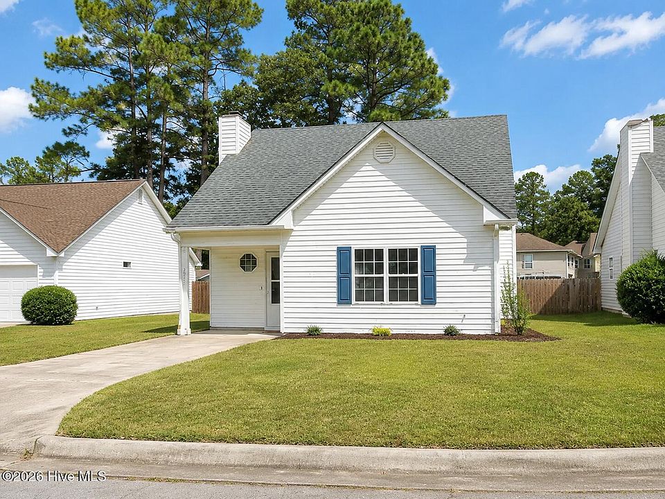 1st image of 3571 Red Oak Drive