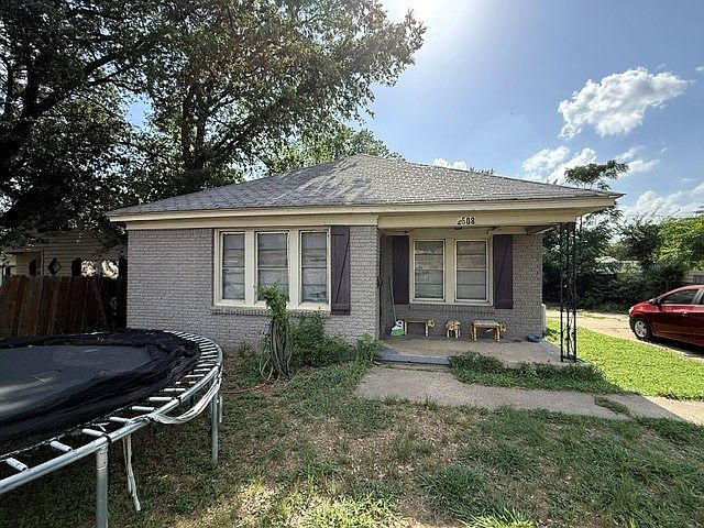 1st image of 2508 Purselley Dr