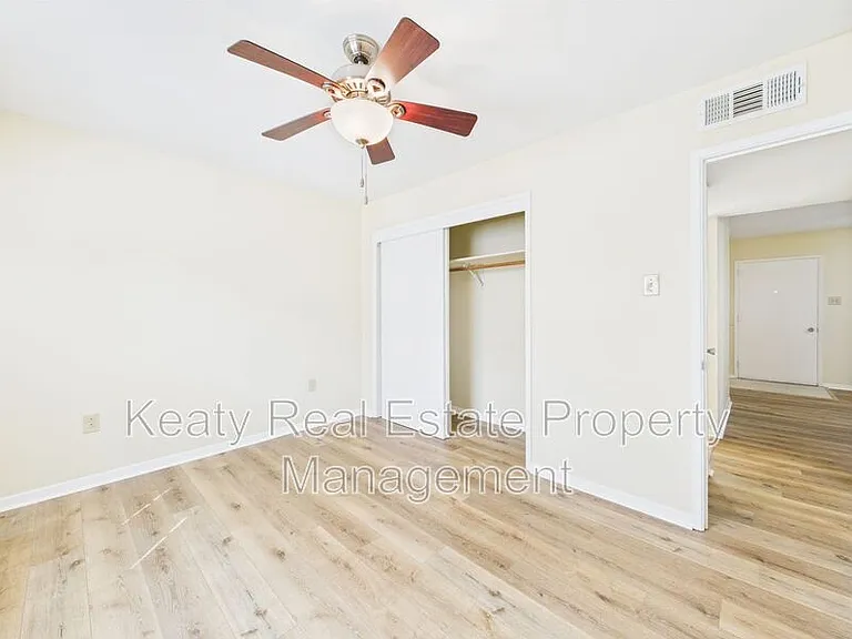 201 S College Rd #212 — Photo 12