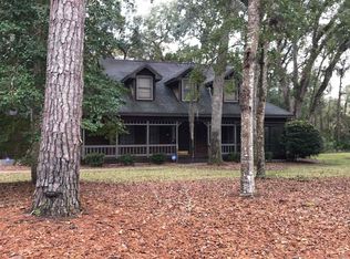30 Sadler Cove Dr, Woodbine, GA 31569