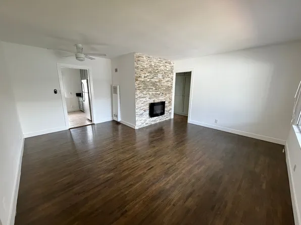 2-w12321, 12321-27 W Washington Blvd #8-12323, Los Angeles, CA 90066