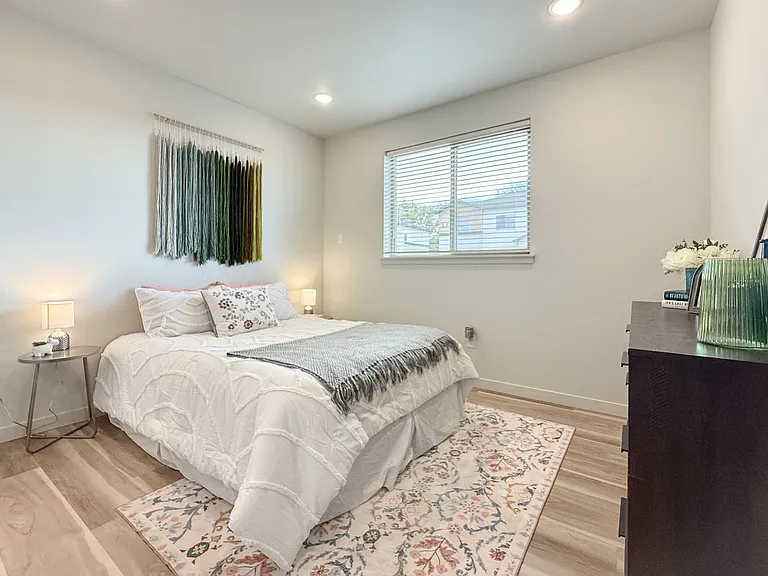 Grandridge Meadows Lofts — Photo 13