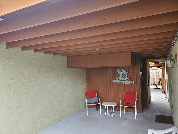 4th image of 2665 SE 27th Lane