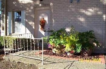 1st image of 2227 Breezewood Dr