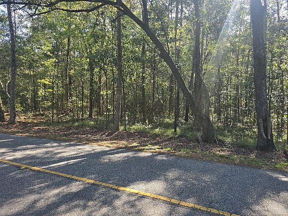 3rd image of 2442 Peirce Rd