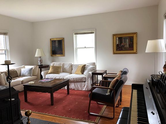 56 Selleck Hill Road