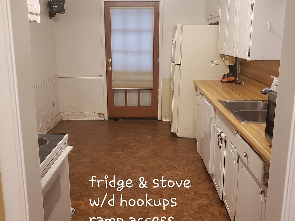 1st image of 221 S Harvard Ave