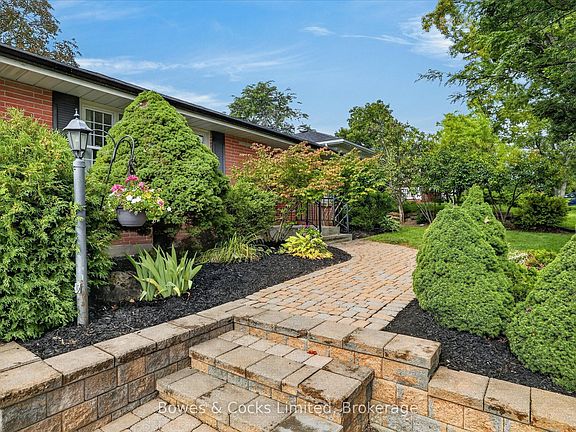 4th image of 1349 Holloway Dr