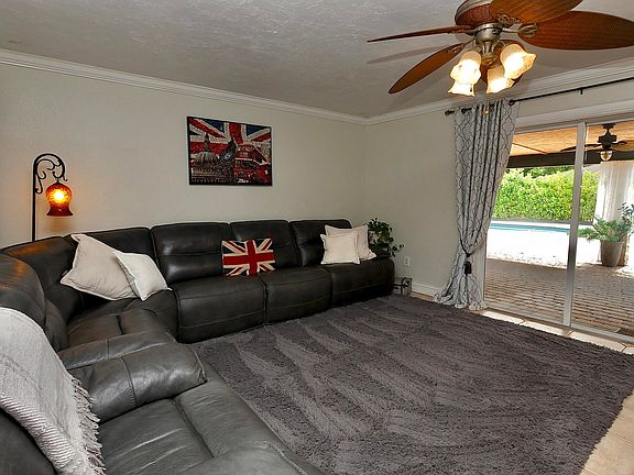 4th image of 5191 SW 109th Avenue