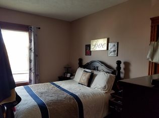 44 McCabe Ave, Pawtucket, RI 02861