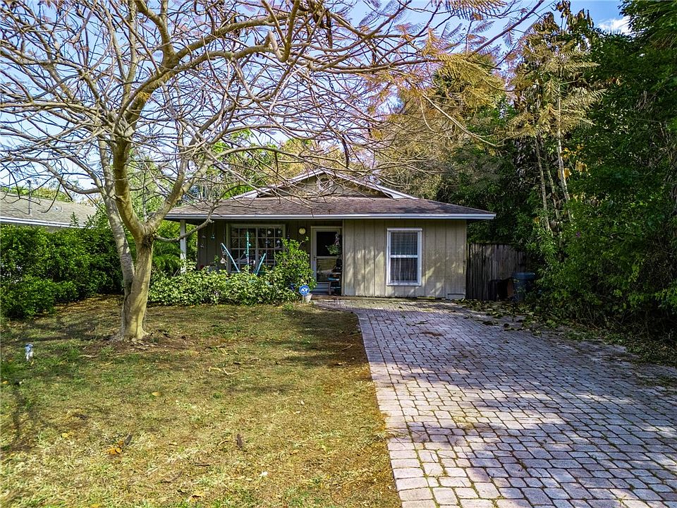 1st image of 1562 24th Ave