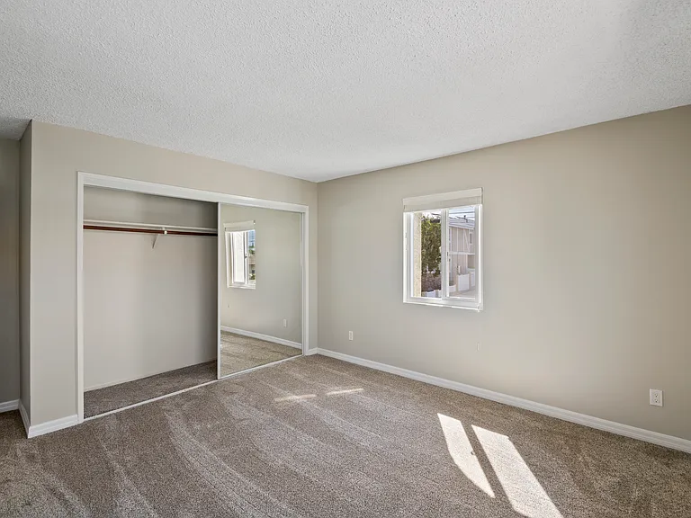 1909 Harriman Ln #1 — Photo 15