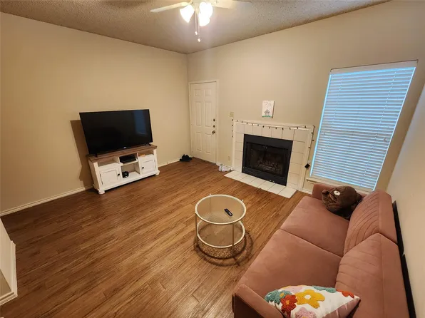 2414 Longview St APT 306, Austin, TX 78705