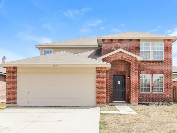 9205 Cheswick Dr, Fort Worth, TX 76123